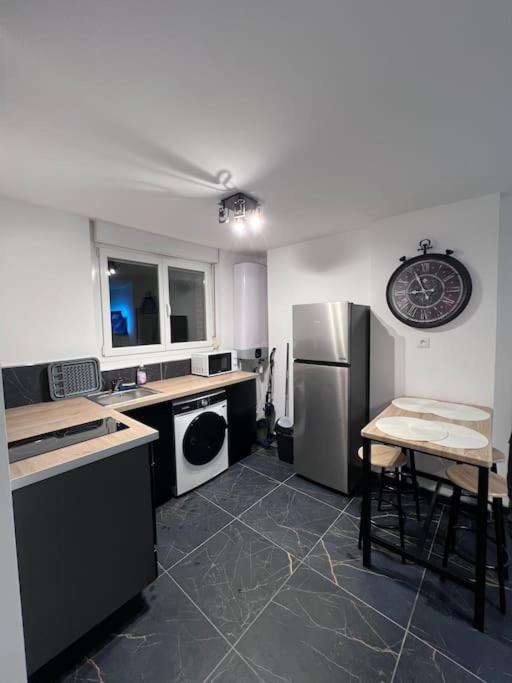 Espace Chic Et Cosy Dunkirk Bagian luar foto